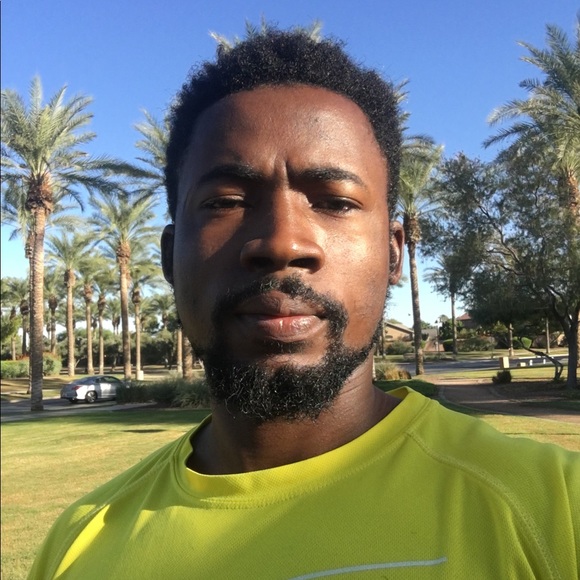 Meet your Posher, Emmanuel - Picture 1 of 1